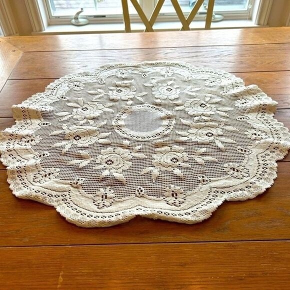 Lace look table topper/runner cloth. Price is per piece. Used. One left! - Picture 1 of 7
